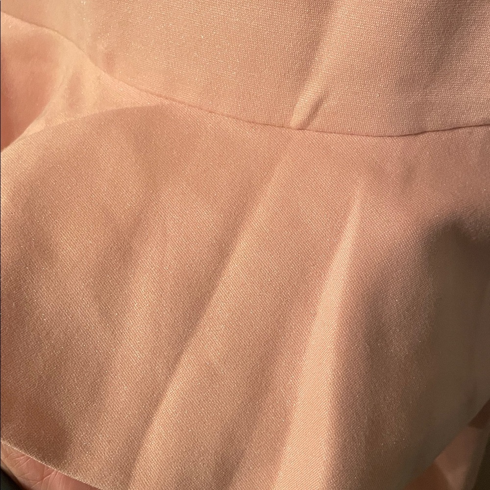 Alice + Olivia Size 8 Pink Shiny Peplum Midi Dress - Picture 5 of 9